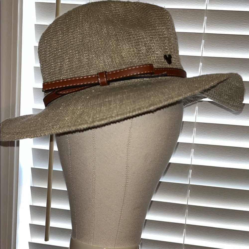 Disney Parks Woven Safari Hat,Tan Hat with Brown Band - Picture 4 of 8